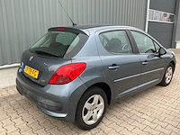 2006 peugeot 207 1.4-16v xs pack personenauto - afbeelding 18 van  31