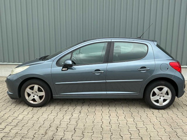 2006 peugeot 207 1.4-16v xs pack personenauto - afbeelding 23 van  31