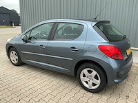 2006 peugeot 207 1.4-16v xs pack personenauto - afbeelding 26 van  31