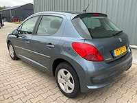 2006 peugeot 207 1.4-16v xs pack personenauto - afbeelding 27 van  31