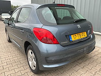 2006 peugeot 207 1.4-16v xs pack personenauto - afbeelding 28 van  31
