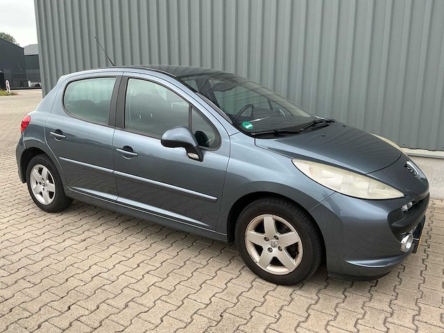 2006 peugeot 207 1.4-16v xs pack personenauto - afbeelding 21 van  31