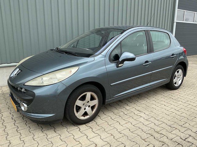 2006 peugeot 207 1.4-16v xs pack personenauto - afbeelding 12 van  31