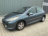 2006 peugeot 207 1.4-16v xs pack personenauto - afbeelding 12 van  31