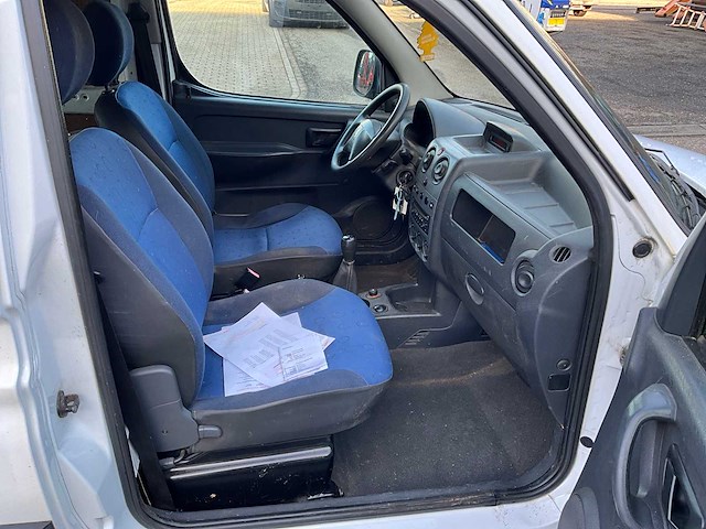 2006 peugeot partner 2.0hdi bedrijfswagen 49-bx-sv - afbeelding 14 van  28