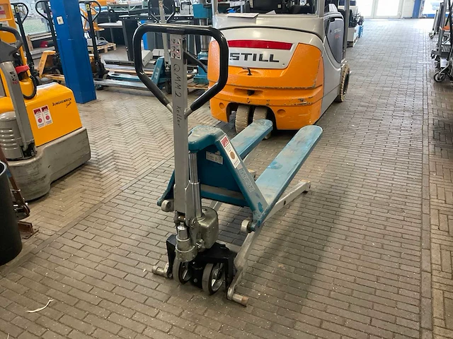 2006 pfaff 034528120 hand hydraulische palletwagen - afbeelding 2 van  5