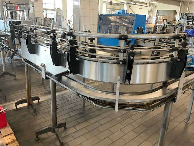 2006 polyketting flessen transportband 27 meter - afbeelding 1 van  12