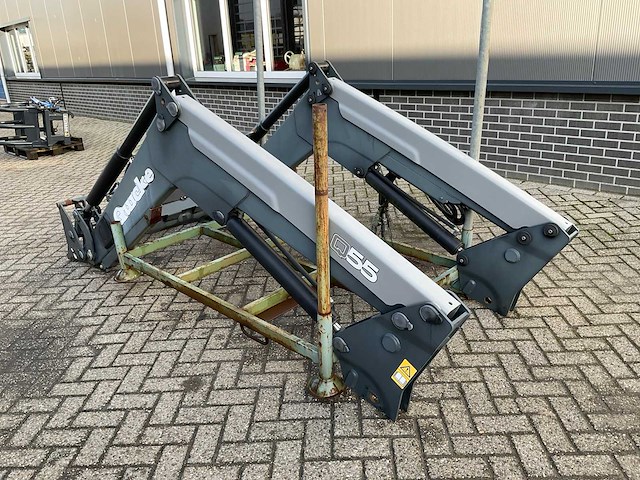 2006 quicke q55 valtra voorlader - afbeelding 3 van  9