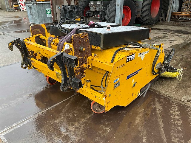 2006 rabaud turbonet 1500a veegmachine - afbeelding 6 van  11