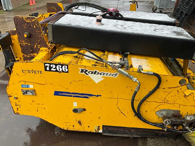 2006 rabaud turbonet 1500a veegmachine - afbeelding 11 van  11