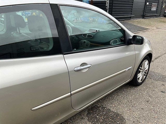 2006 renault clio 1.6 personenauto 09-sv-tx - afbeelding 5 van  34