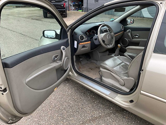 2006 renault clio 1.6 personenauto 09-sv-tx - afbeelding 7 van  34