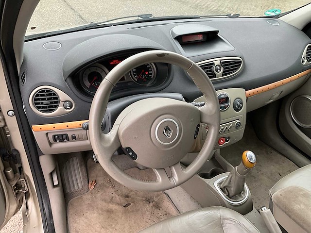 2006 renault clio 1.6 personenauto 09-sv-tx - afbeelding 11 van  34
