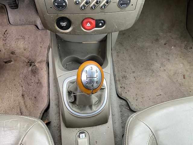 2006 renault clio 1.6 personenauto 09-sv-tx - afbeelding 17 van  34