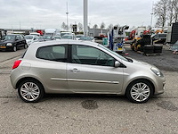2006 renault clio 1.6 personenauto 09-sv-tx - afbeelding 31 van  34