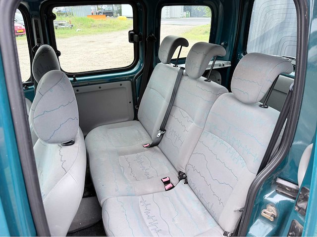 2006 renault kangoo 1.2-16v authentique personenauto - afbeelding 8 van  19