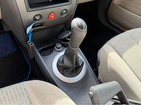 2006 renault mégane grand tour 1.6-16v dynam. comf personenauto - afbeelding 6 van  27