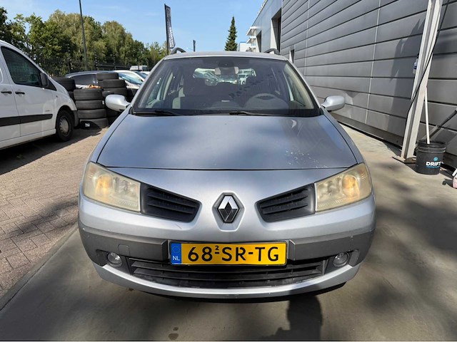 2006 renault mégane grand tour 1.6-16v dynam. comf personenauto - afbeelding 12 van  27
