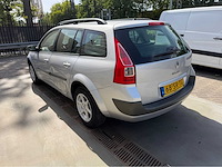 2006 renault mégane grand tour 1.6-16v dynam. comf personenauto - afbeelding 24 van  27