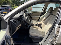 2006 renault mégane grand tour 1.6-16v dynam. comf personenauto - afbeelding 26 van  27
