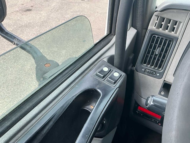 2006 renault midlum 180 gesloten bakwagen met fimopart laadklep - afbeelding 3 van  34