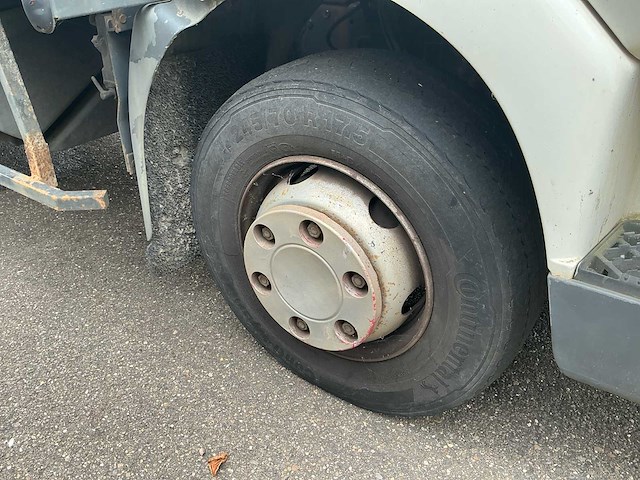 2006 renault midlum 180 gesloten bakwagen met fimopart laadklep - afbeelding 13 van  30