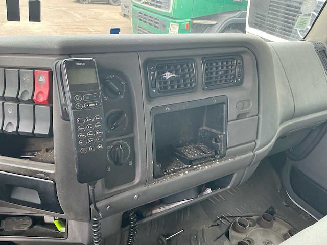 2006 renault midlum 180 gesloten bakwagen met fimopart laadklep - afbeelding 28 van  30