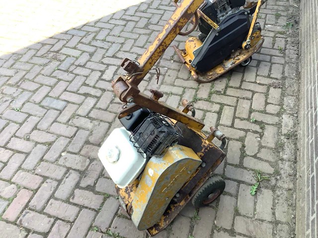 2006 revo trilplaat - afbeelding 3 van  3