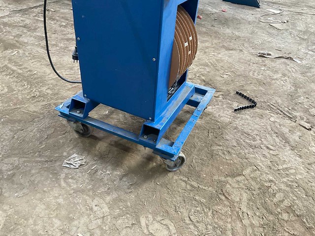 2006 rotox kma 235 aluminium profielbewerkingsmachine - afbeelding 16 van  28