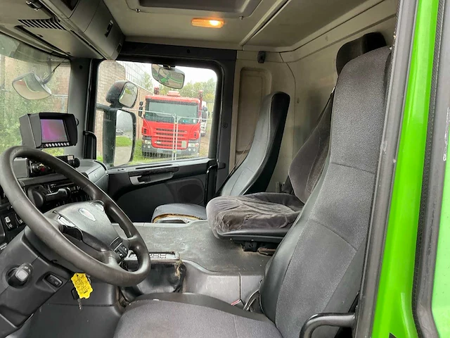 2006 scania p230 db6x2/4 mna vuilniswagen - afbeelding 17 van  30
