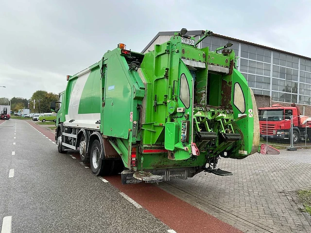 2006 scania p230 db6x2/4 mna vuilniswagen - afbeelding 29 van  30