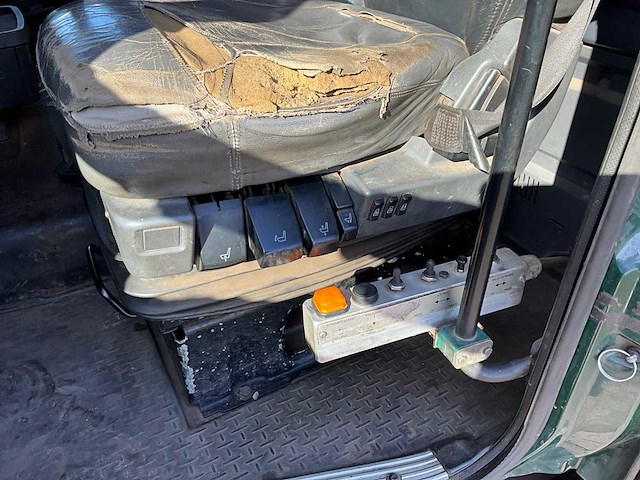 2006 scania r500 vrachtwagen met nch kabelsysteem - afbeelding 27 van  37