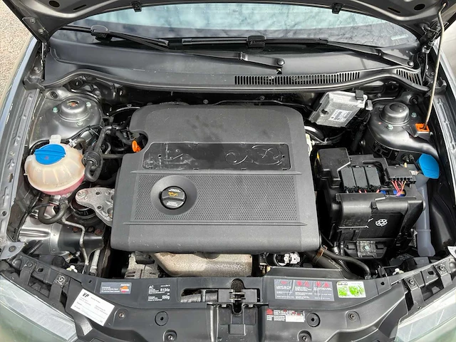 2006 seat ibiza 1.4-16v sensation personenauto - afbeelding 35 van  56