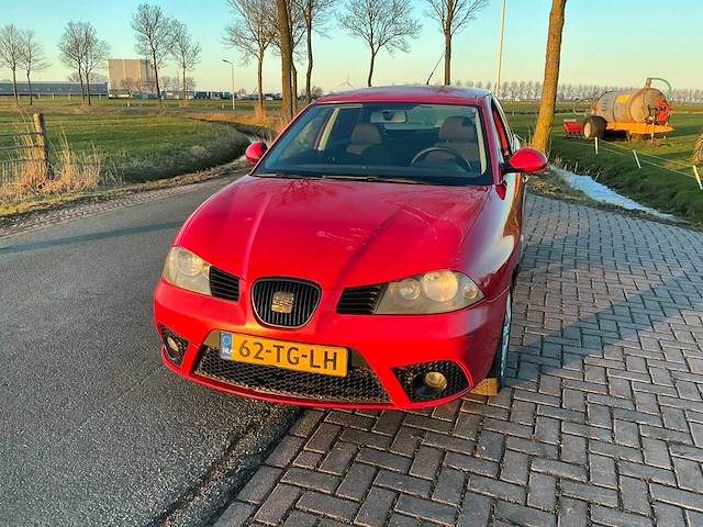 2006 seat ibiza 1.9 tdi personenauto - afbeelding 7 van  12