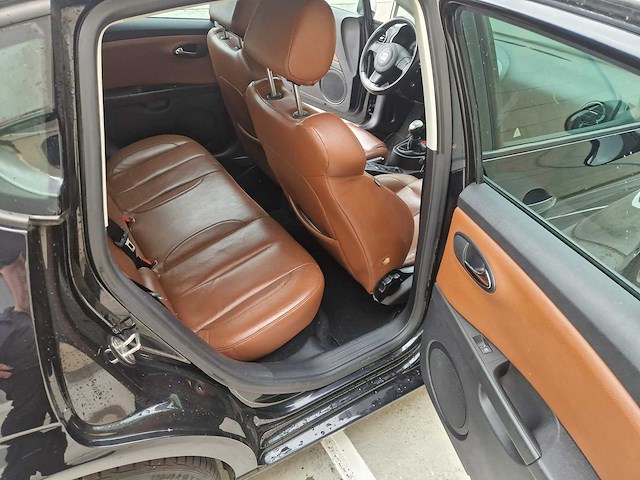 2006 seat leon 2.0 tfsi fr personenauto - afbeelding 2 van  11