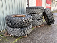 2006 set a 6 stuks band michelin 16.00 r20 xzl met 10 gaats velg - afbeelding 4 van  7