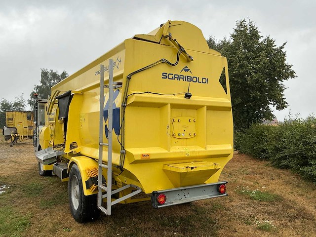 2006 sgariboldi gulliver 4021 zelfrijdende voermengwagen 21 m³ - afbeelding 29 van  39