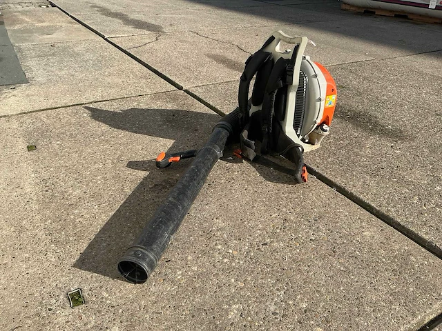 2006 stihl br 600 bladblazer - afbeelding 3 van  7