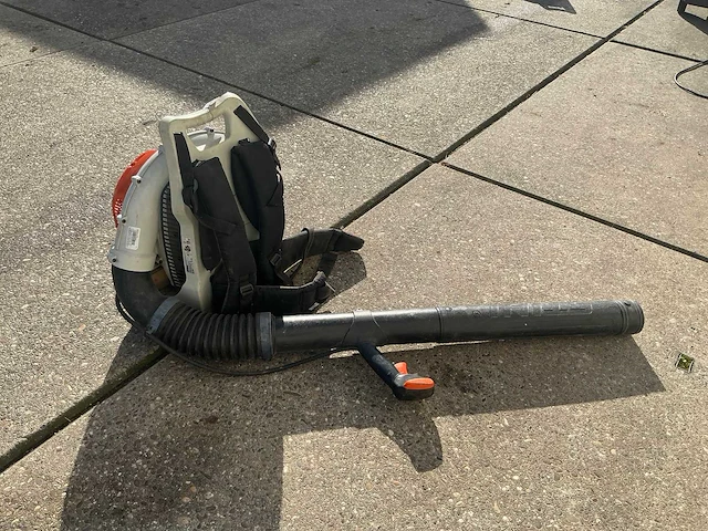 2006 stihl br 600 bladblazer - afbeelding 4 van  7