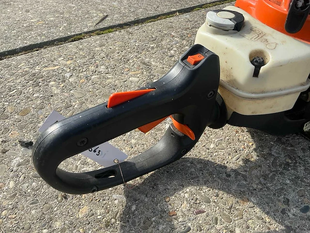 2006 stihl hs81r heggenschaar - afbeelding 5 van  8