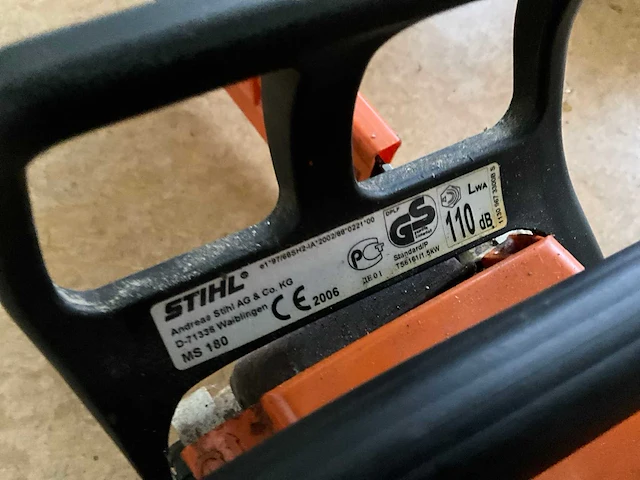 2006 stihl ms 180 kettingzaag - afbeelding 6 van  6