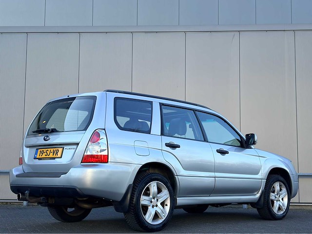 2006 subaru forester 2.5 xt personenauto - afbeelding 15 van  20