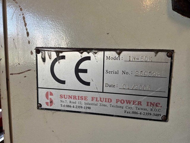 2006 sunrise iw-60k pons, knip,uithoek en stansmachine - afbeelding 3 van  14