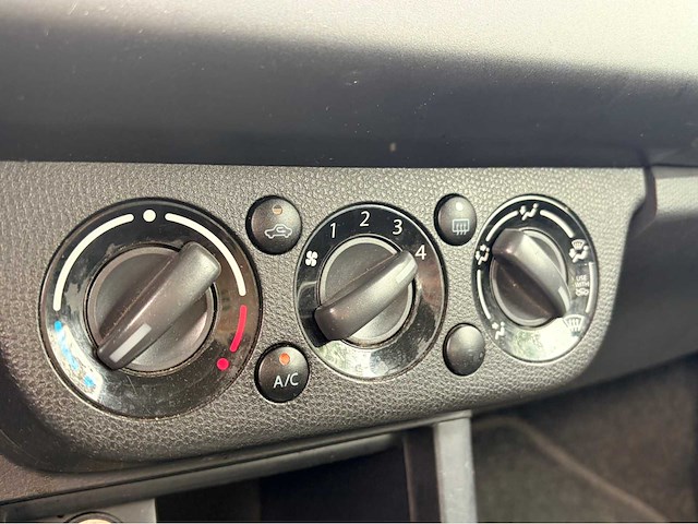 2006 suzuki swift 1.3 automaat gls personenauto - afbeelding 5 van  19