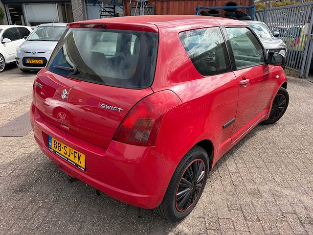 2006 suzuki swift 1.3 gls personenauto - afbeelding 20 van  24