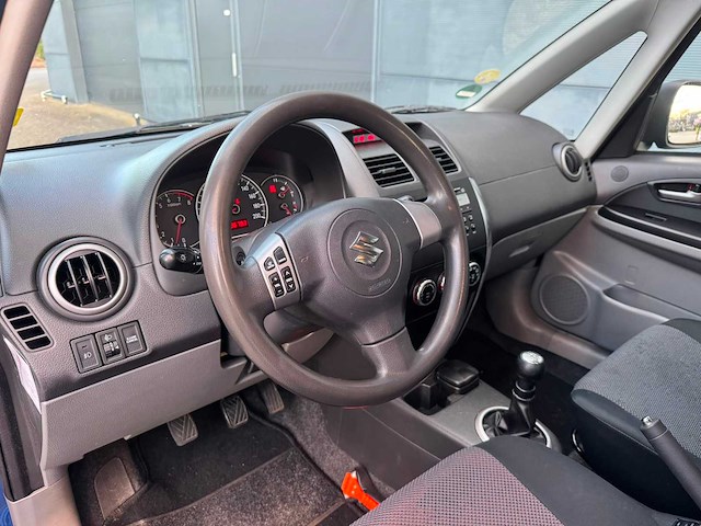 2006 suzuki sx4 1.6 4grip exclusive personenauto - afbeelding 11 van  13