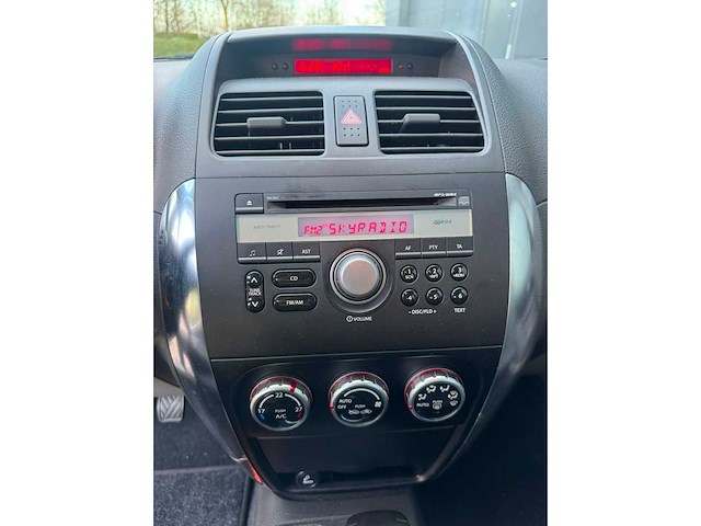 2006 suzuki sx4 1.6 4grip exclusive personenauto - afbeelding 13 van  13