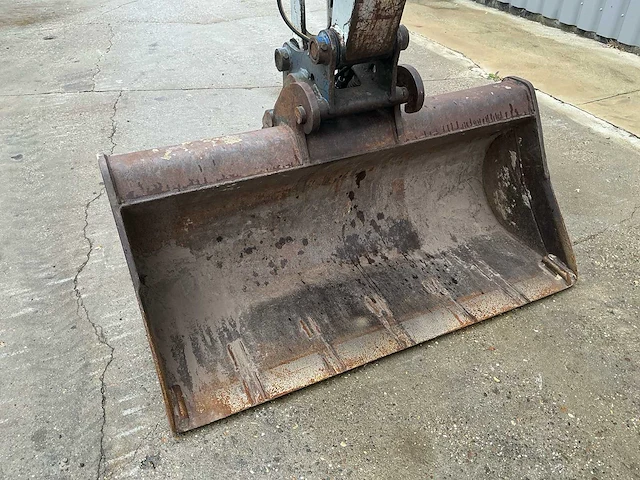 2006 takeuchi tb175w mobiele graafmachine met cw10, 2 bakken en extra banden - afbeelding 8 van  32