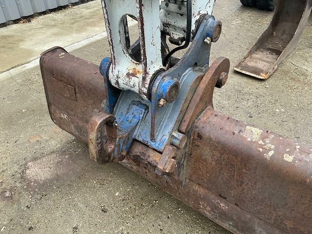 2006 takeuchi tb175w mobiele graafmachine met cw10, 2 bakken en extra banden - afbeelding 10 van  32
