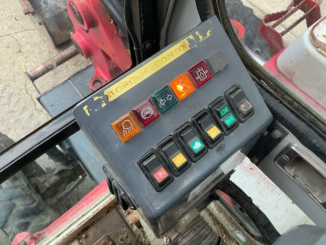 2006 takeuchi tb175w mobiele graafmachine met cw10, 2 bakken en extra banden - afbeelding 15 van  32